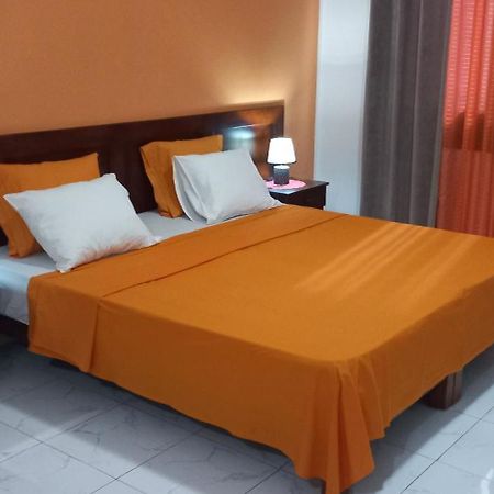 Ka-Bela 2 Apartment ซาลเรย์ ภายนอก รูปภาพ